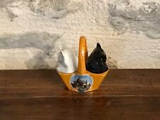 Petit panier en porcelaine, sel et poivre, « aux chatons », Basilique Lisieux