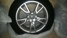 4 Jantes Alu pour Audi Q3 avec Pneus Hiver Dimension 215 60 R 17