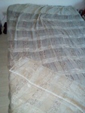 joli rideau de couleur écrue, en lin, de largeur 2 mètres 