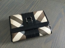 Porte-cartes,monnaie portefeuille à rabat  BURBERRY tartan beige cuir verni noir