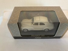 1/43 Peugeot 203 " la 203 de mon père " Atlas etat neuf