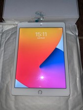 Apple iPad Air 2 2e génération 9,7'' 64 Go Wi-Fi Tablette - Argenté