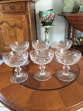 6 coupes à champagne En cristal Saint-Louis signé￼
