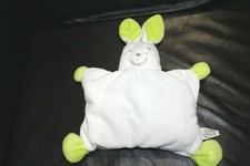 Doudou semi plat lapin blanc et vert CORINE DE FARME coussin TBE