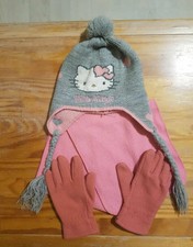 Lot N°7 bonnet hello kitty écharpe et gants