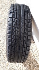2 PNEUS HIVER MICHELIN 185/65/R15  88T EXCELLENT ETAT  SERVI 1 FOIS  (1000 km )