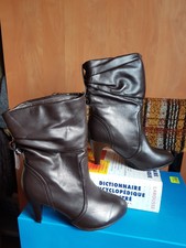 bottes bottines marrons pointure 36  neuves