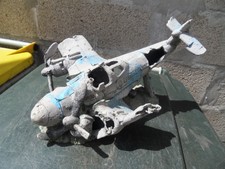 Ideal decor aquarium diorama Avion militaire epave bimoteur en resine