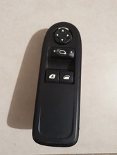 Platine de commande lève-vitre gauche delphi  96637530XT - PEUGEOT 208 2008