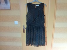 Robe VERA MODA sans manche noire à pois blancs