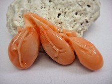 14k Gold Antique 19c Qing Dy Pink Angel Skin Coral Carving Gourd Fruit Chinese