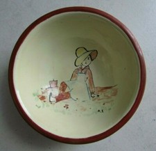 Coupelle / Vide-poche Céramique Pierrefonds numérotée Enfant jardinière signé MS