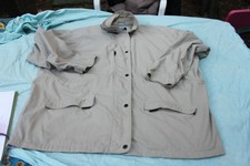 ££££ /  MANTEAU / VESTE / BLOUSON  légère  *  QUECHUA  *  T. XL   BEIGE