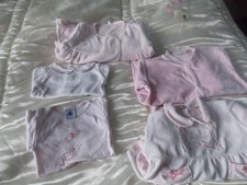Lot 3 Pyjamas en velours  +2 Bodys manches longues 6 mois