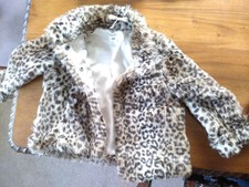 Filles 3-4yrs Faux manteau de fourrure utilisé