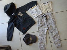 ENSEMBLE 5 PIECES  2 tee shirt jogging veste casquette GEMO 2/ 3 ANS TBE