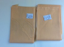 Chutes de coupe de tissu ancien jaune orangé