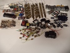 TRAIN ELECTRIQUE - Lot de pièces diverses - HO 1/87