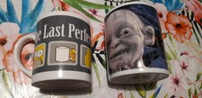 #SoutienUkraine / MUG / Lot de 2 / GOLLUM - LES SIMSON , les deux mugs