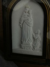 Reliquaire plâtre sous verre Notre Dame du Haut - Cadre religieux à accrocher