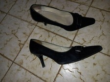 La Scarpa Très jolis escarpins en daim noir - Très bon état