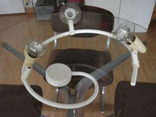 plafonnier à rail circulaire blanche à 3 lampes orientables