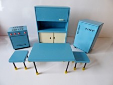 Ancien meuble cuisine en bois poupée mannequin buffet gaziniere frigidaire table