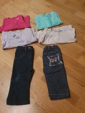 Lot jeans tee shirt ml pour bébé fille 12 mois