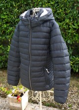 Doudoune à capuche  Esprit Taille M, etat neuf ; Légère et chaude