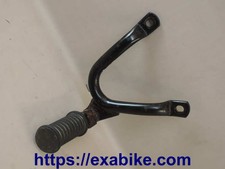 platine repose-pied arriere droite pour Kawasaki KMX 125  de 1986 à 2002