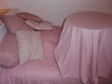 Ensemble 2Traversins/polochons, 4coussins, 2dessus/de lit, tissu