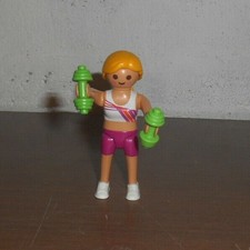 LOT FIGURINE PLAYMOBIL PERSONNAGE FEMME SALLE DE SPORT