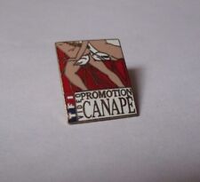 pin's cinéma / Film - promotion canapé - TF1 vidéo (version EGF signé AB 1679)