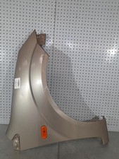 Aile avant droit FORD FIESTA 5 PHASE 1 1.4i - 16V /R:57044450