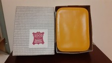  nécessaire trousse de toilette de voyage SOCO TANNEUR jaune complète 