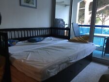 Magnifique convertible lit canapé en bois