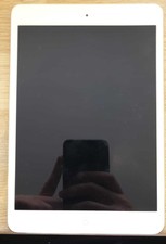 Apple iPad mini 2 Argent NC Go, Etat Correct, cause : iCloud, Model : A1489