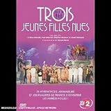 3 jeunes filles nues