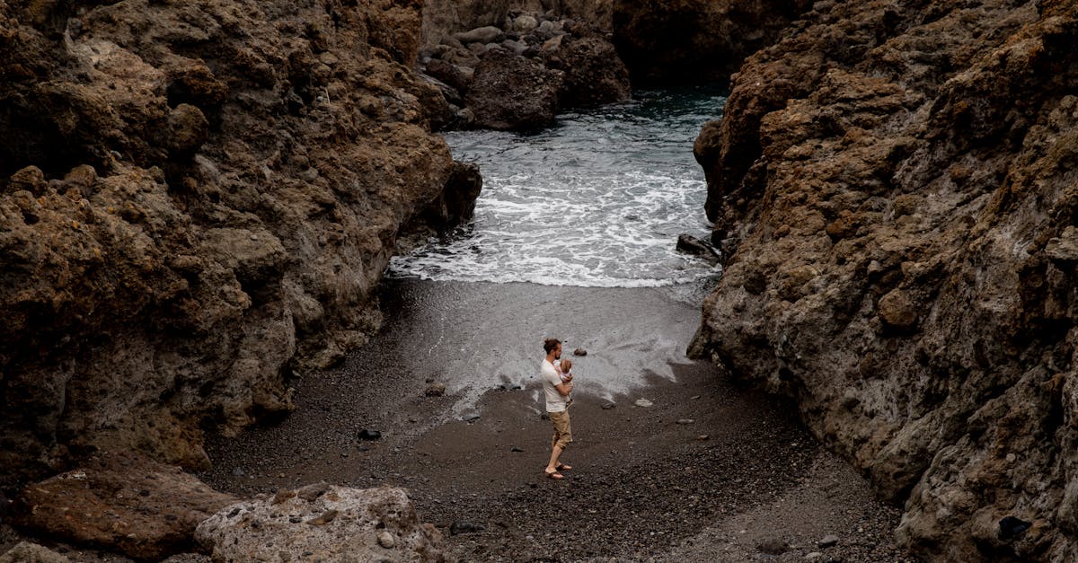découvrez notre porte-bébé de randonnée confortable et sécuritaire, idéal pour explorer la nature avec votre enfant en toute sérénité.